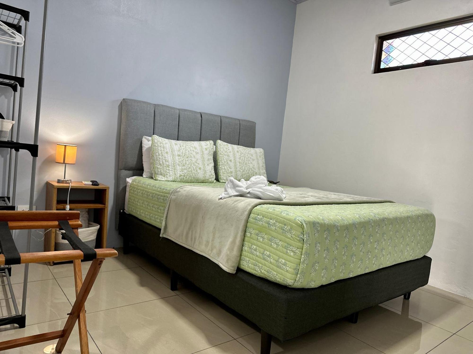 Oasis Arenal Villa Downtown Arenal Volcano View La Fortuna Exterior photo